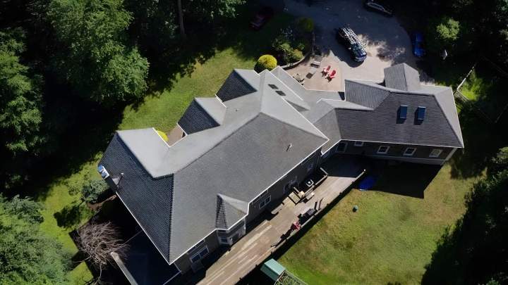 roofing experts Hartford